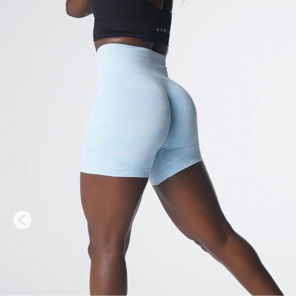 NVGTN Camo Seamless Shorts - Picture 2 of 6